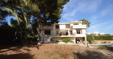 Willa 3 pokoi z piwnica, z lichnyy basseyn private pool w Villa Martin, Hiszpania
