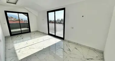 Duplex 4 rooms in Alanya, Turkey