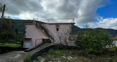 Casa 2 habitaciones en Sutorina, Montenegro