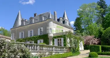 Château dans France métropolitaine, France