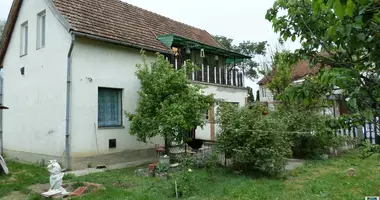 Haus 3 Zimmer in Kunmadaras, Ungarn