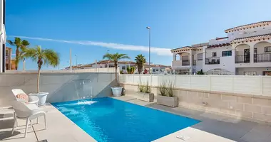 Villa  mit Parkplatz, mit chicken furniture, mit soliariy in Playa Flamenca I, Spanien
