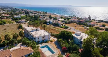 Hotel 1 347 m² in Paphos, Zypern