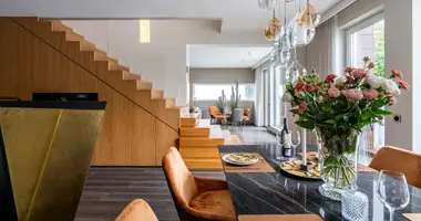 Apartamento 4 habitaciones en Gdynia, Polonia