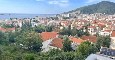 1 room apartment with balcony, with furniture, with air conditioning in Budva, Montenegro