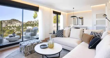 Bungalow 4 bedrooms in Malaga, Spain
