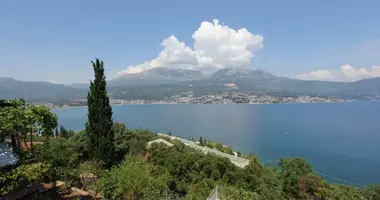 Casa 4 habitaciones en Herceg Novi, Montenegro