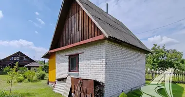 Maison dans Znamienski siel ski Saviet, Biélorussie