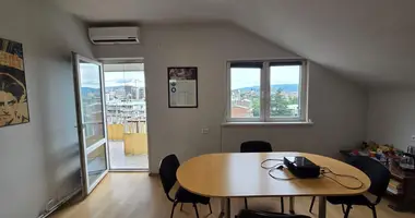 Oficina 300 m² en Tiflis, Georgia
