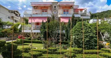 Casa 6 habitaciones en Herceg Novi, Montenegro
