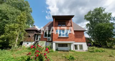Dom 5 pokojów w Salaspils, Łotwa
