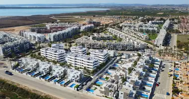 Bungalow Bungalow de 2 dormitorios en Guardamar del Segura, Španjolska