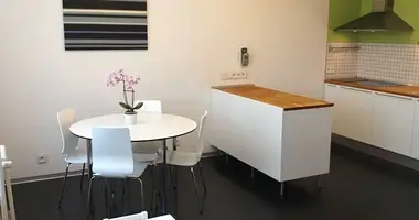 Apartamento 3 habitaciones en Praga, República Checa