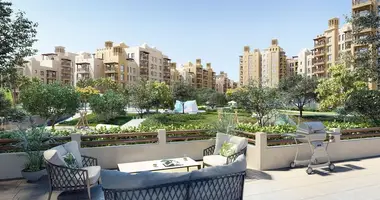 Apartamento 4 habitaciones en Dubái, Emiratos Árabes Unidos