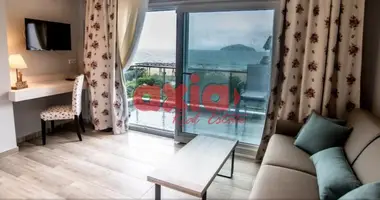 Hotel 650 m² w Nea Iraklitsa, Grecja