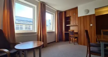 Wohnung 2 zimmer in Warschau, Polen