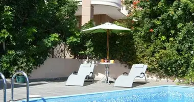 3 room house with 
Bedrooms, with 
rent in Plataniás, Greece