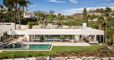 Villa 4 bedrooms in Marbella, Spain