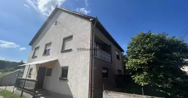 3 room house in Izsofalva, Hungary