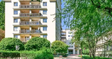Квартира 1 комната в Варшава, Польша