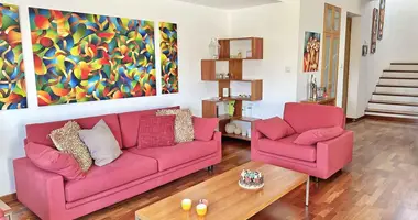 Wohnung 5 Schlafzimmer in Strovolos, Zypern