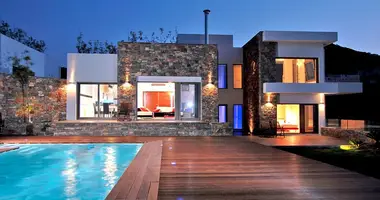 Villa 3 bedrooms with Sea view, with Swimming pool, with Mountain view in Agios Nikolaos, Greece