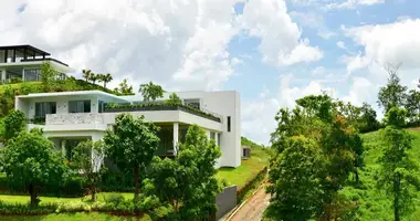 Villa 5 bedrooms with parking, with Furnitured, with Air conditioner in Phuket, Thailand