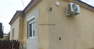 2 room house in Gyorszemere, Hungary