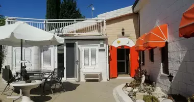 Casa 5 habitaciones en Tsada, Chipre