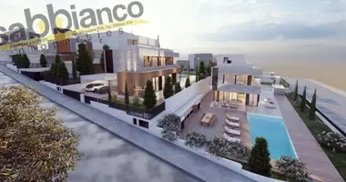 Villa 5 habitaciones con Doble acristalamiento, con Patio, con Piscina en Larnaca, Chipre