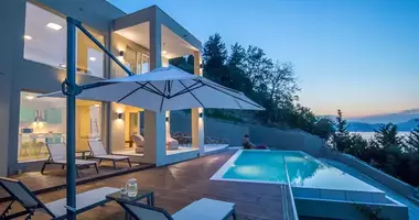 Вилла 6 комнат  с видом на море, с бассейном, с видом на горы в Kouspades, Греция