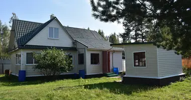 Дом 4 комнаты в Rahinskoe gorodskoe poselenie, Россия