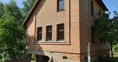 Haus in Baraulianski sielski Saviet, Belarus