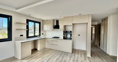 Wohnung 3 zimmer in Mezitli, Türkei