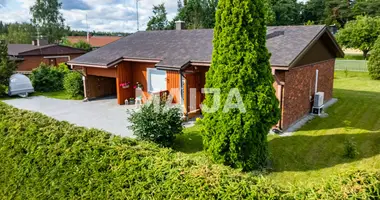 Haus 3 zimmer in Narva, Finnland