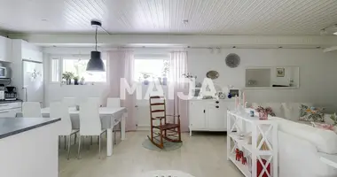 Квартира 2 комнаты в Porvoo sub region, Финляндия