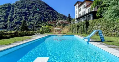 Villa 5 bedrooms with Swimming pool in Dizzasco, Italy