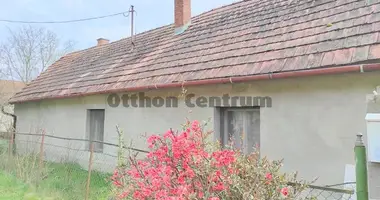 2 room house in Petőhenye, Hungary