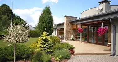 Villa 5 bedrooms in Jurmala, Latvia