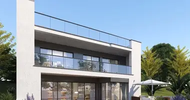 Studio apartment 3 bedrooms in Mexilhoeira Grande, Portugal