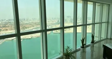 Apartamento 3 habitaciones en Abu Dabi, Emiratos Árabes Unidos