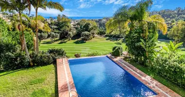 Villa 5 bedrooms in Benahavis, Spain