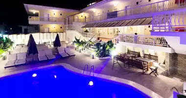 Hotel 1 282 m² in Polychrono, Griechenland