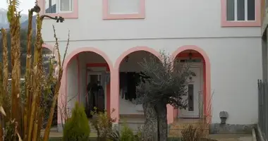 Дом 5 спален в Бар, Черногория