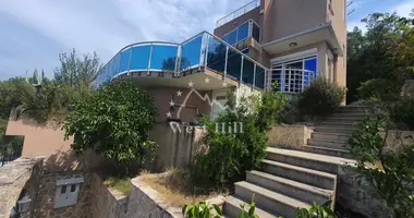 Casa 3 habitaciones en Kunje, Montenegro