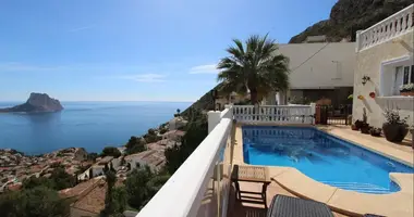 Villa  mit Parkplatz, mit Terrasse, mit Garten in Calp, Spanien