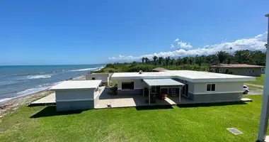 4 bedroom house in El Porvenir, Honduras