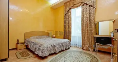 2 room apartment in Odesa, Ukraine