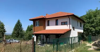 Casa 4 habitaciones en Kladnitsa, Bulgaria