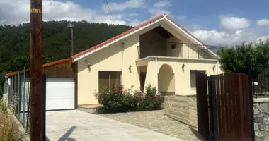3 bedroom house in Pelendri, Cyprus